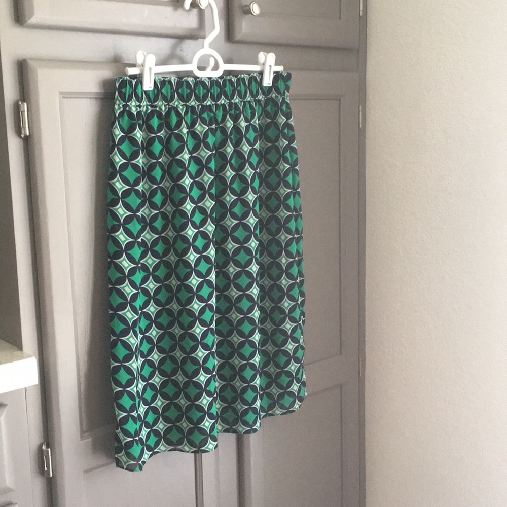 Cute and Colorful skirt!